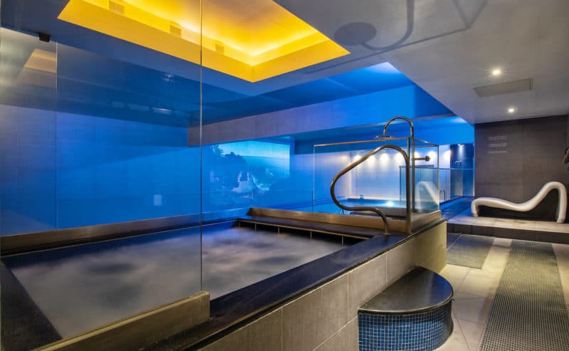 Hydrotherapy pool with cove lighting, Bodyworks West Notting Hill